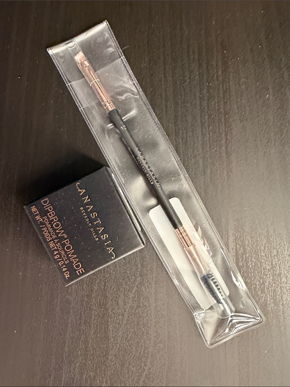 Anastasia Beverly Hills Dipbrow Pomade with Dual-Ended Brow Brush - Black